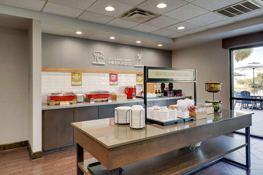 Hampton Inn Moultrie Restoran fotoğraf