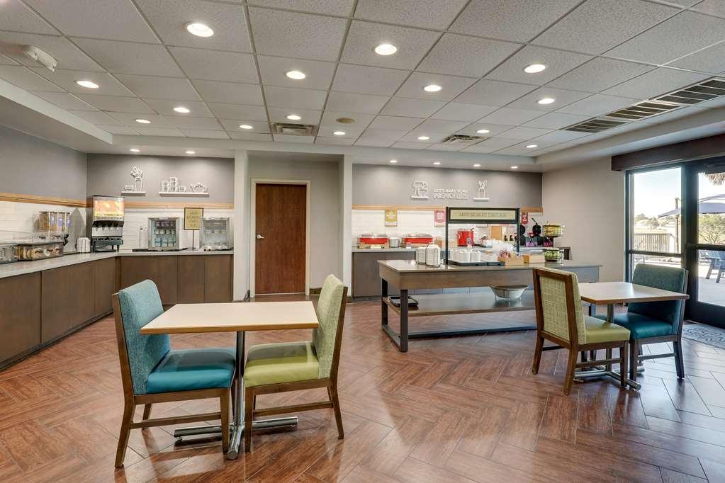 Hampton Inn Moultrie Restoran fotoğraf